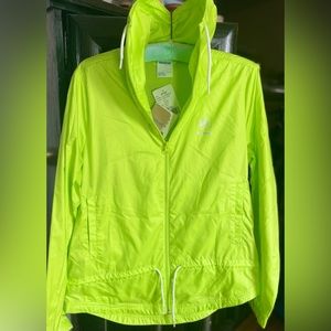 🆕 REEBOK Windbreaker, small